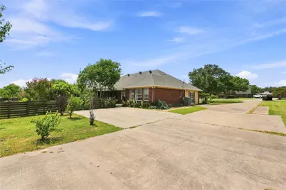 10534 Jennifer Circle, Forney, TX 75126 - Photo 3