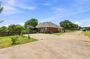 10534 Jennifer Cir, Forney, TX 75126 - Photo 3