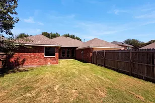 6401 Marquett Dr, Rowlett, TX 75089 - Photo 5