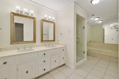 3020 Stonehenge Lane, Carrollton, TX 75006 - Photo 19