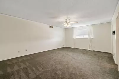 3020 Stonehenge Lane, Carrollton, TX 75006 - Photo 17