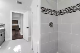 2726 W Washington St, Denison, TX 75020 - Photo 13