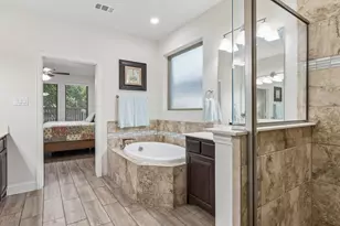 985 E Villas Ct, Lewisville, TX 75067 - Photo 21
