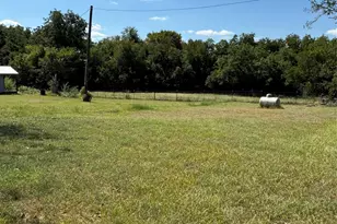 8345 County Rd 205, Grandview, TX 76050 - Photo 33