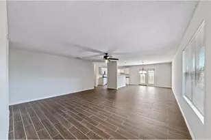 4921 Thorn Hollow Dr, Fort Worth, TX 76244 - Photo 3