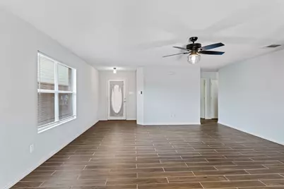 4921 Thorn Hollow Drive, Fort Worth, TX 76244 - Photo 13