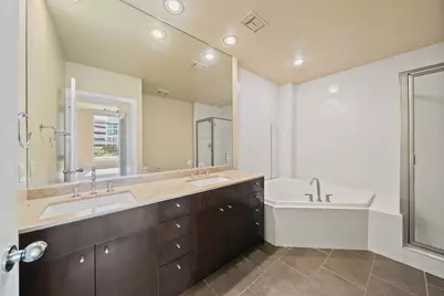 2323 N Houston Street #310, Dallas, TX 75219 - Photo 13