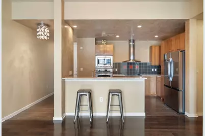 2323 N Houston Street #310, Dallas, TX 75219 - Photo 17