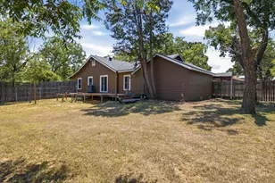 3025 Field St, Haltom City, TX 76117 - Photo 27