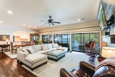 5623 Thunderbird Court, Granbury, TX 76049 - Photo 11