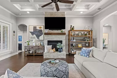 104 Spieth Court, Granbury, TX 76048 - Photo 5
