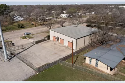 2620 Carson Street, Haltom City, TX 76117 - Photo 3