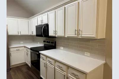 2113 Fountain Drive, Lewisville, TX 75067 - Photo 9
