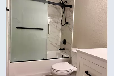 2113 Fountain Drive, Lewisville, TX 75067 - Photo 7