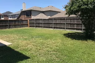 2053 Meadow Park Dr, Princeton, TX 75407 - Photo 27