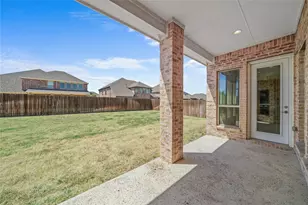 1916 Oakston Dr, Little Elm, TX 75033 - Photo 37