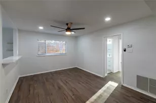 5921 Gaston Ave, Dallas, TX 75214 - Photo 5