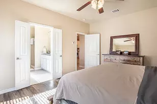 8800 Deadwood Ln, Aubrey, TX 76227 - Photo 13