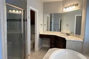 2417 Kingsgate Dr, Little Elm, TX 75068 - Photo 19