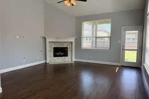 2417 Kingsgate Dr, Little Elm, TX 75068 - Photo 7