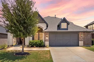 813 Lake Cove Dr, Little Elm, TX 75068 - Photo 1