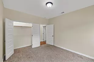 415 Martin Luther King Jr St, Sulphur Springs, TX 75482 - Photo 9