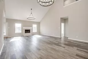 1016 Telluride Dr, Arlington, TX 76001 - Photo 5