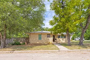 1600 W Hull St, Denison, TX 75020 - Photo 1