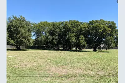 1605 W Bruton Road, Mesquite, TX 75149 - Photo 1