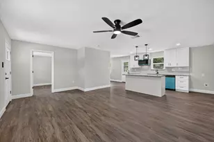 4613 Forbes St, Fort Worth, TX 76105 - Photo 5