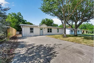 4613 Forbes Street, Fort Worth, TX 76105 - Photo 3