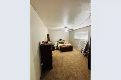 737 S Holiday Drive, Grand Prairie, TX 75052 - Photo 7