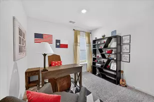 13708 Logan Pass Dr, Ponder, TX 76259 - Photo 5