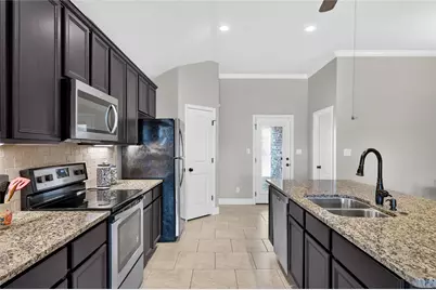2304 Southridge Lane, Sherman, TX 75092 - Photo 7