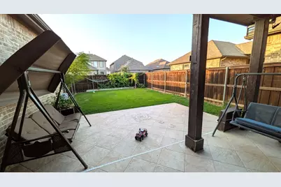 1415 White Squall Trail, Arlington, TX 76005 - Photo 3
