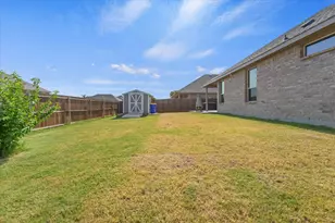 5291 Crystal Lake Ave, Krum, TX 76249 - Photo 19