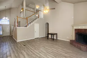 420 Misty Ln, Lewisville, TX 75067 - Photo 11