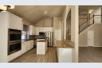 420 Misty Lane, Lewisville, TX 75067 - Photo 3