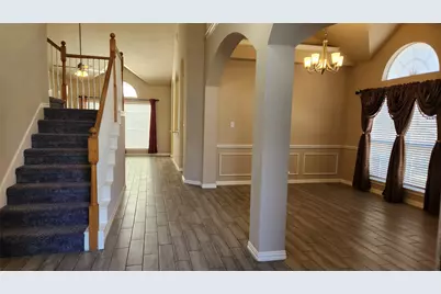 420 Misty Lane, Lewisville, TX 75067 - Photo 5