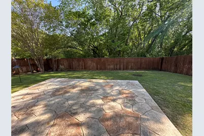 420 Misty Lane, Lewisville, TX 75067 - Photo 35