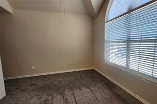 420 Misty Ln, Lewisville, TX 75067 - Photo 29