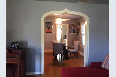 2546 Gladstone Drive, Dallas, TX 75211 - Photo 5