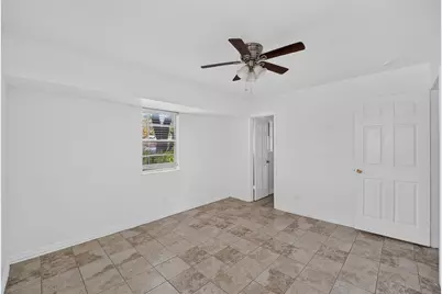 909 Rosewood Hills Drive, Garland, TX 75040 - Photo 23