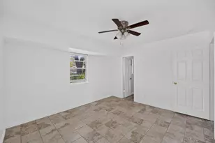 909 Rosewood Hills Dr, Garland, TX 75040 - Photo 23