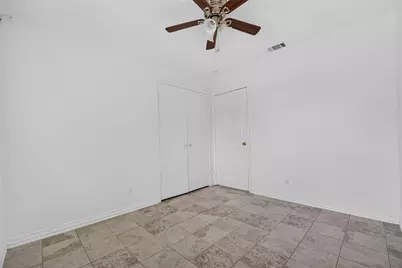 909 Rosewood Hills Drive, Garland, TX 75040 - Photo 19