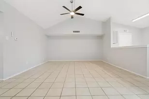 3006 Oak Ridge Pl, Grand Prairie, TX 75052 - Photo 7