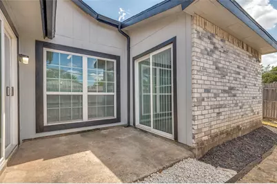 3006 Oak Ridge Place, Grand Prairie, TX 75052 - Photo 23