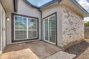 3006 Oak Ridge Pl, Grand Prairie, TX 75052 - Photo 23