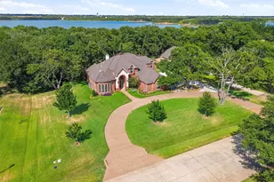 4005 Brooks Ct, Highland Village, TX 76226 - Photo 3