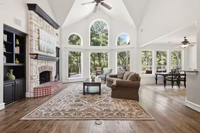 4005 Brooks Court, Highland Village, TX 76226 - Photo 5